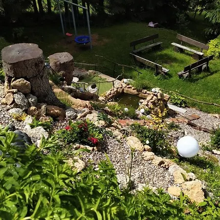 Greizer Kammhuette Gaststaette & Guest house
