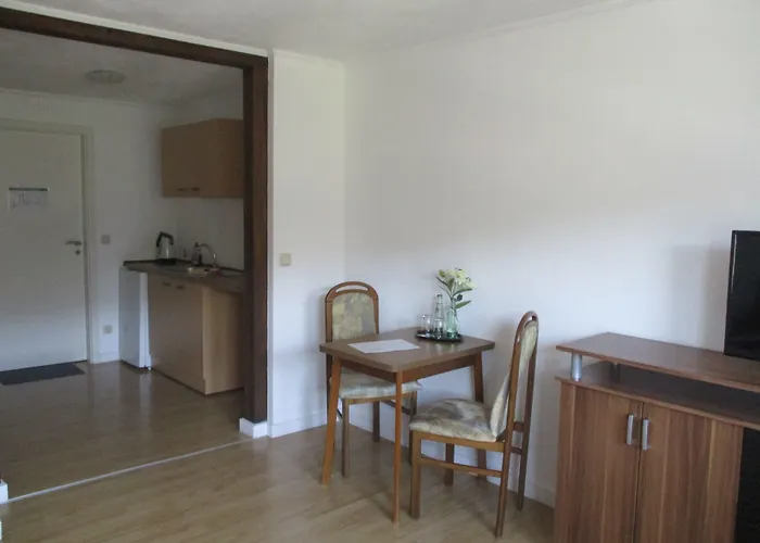 بيت ضيافة Greizer Kammhuette Gaststaette & كلينغنتال