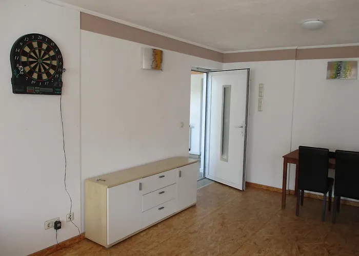 Greizer Kammhuette Gaststaette & بيت ضيافة كلينغنتال