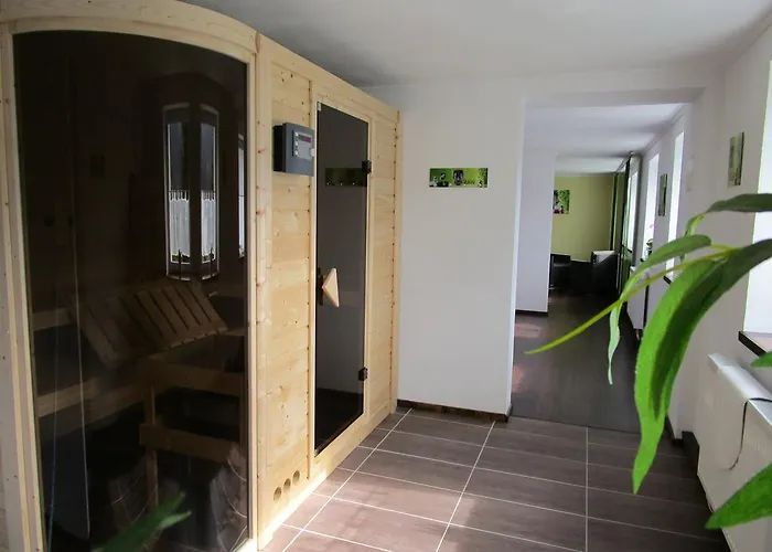 Greizer Kammhuette Gaststaette & بيت ضيافة كلينغنتال